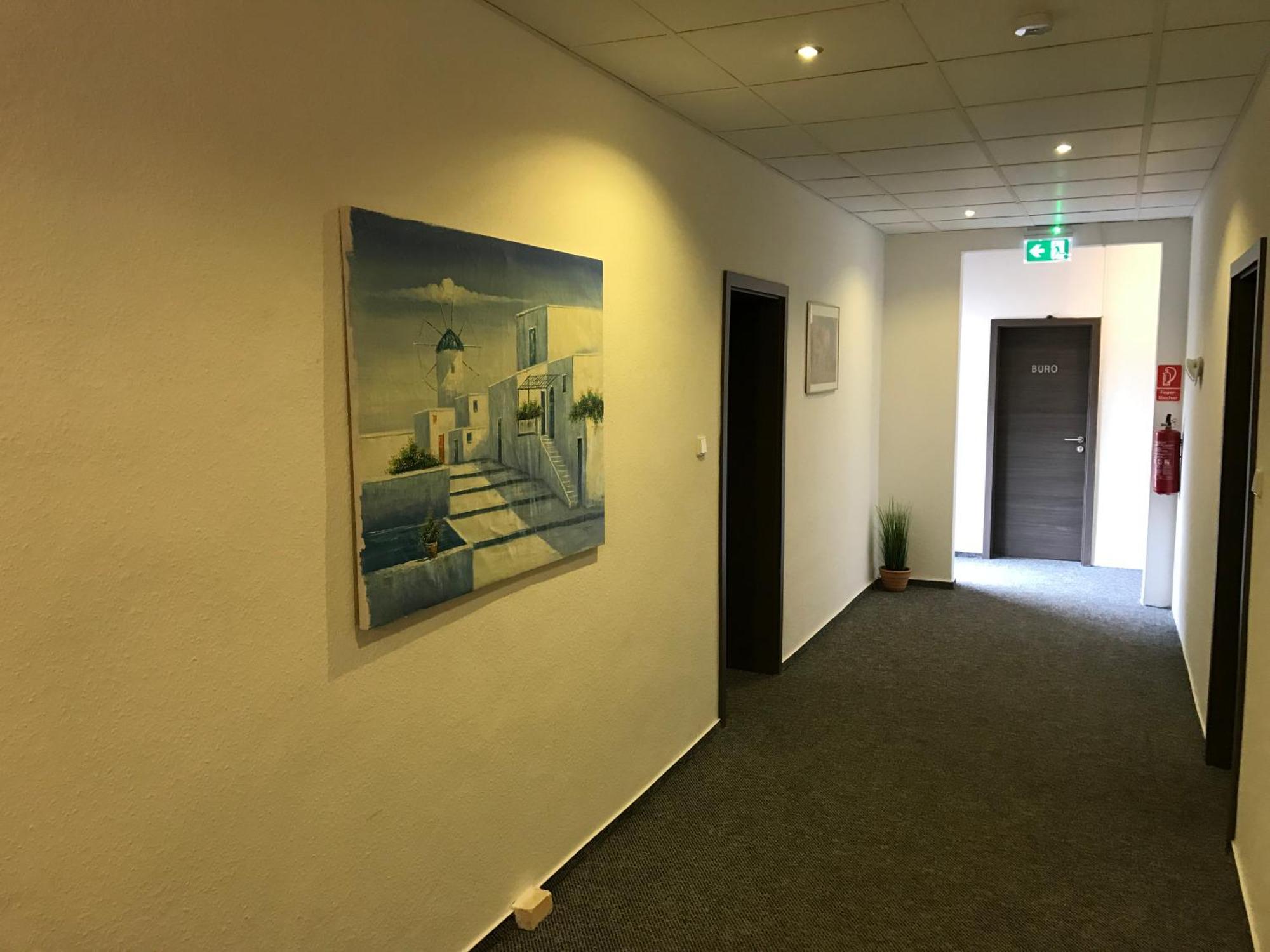 Dionysos Hotel Neumünster Buitenkant foto